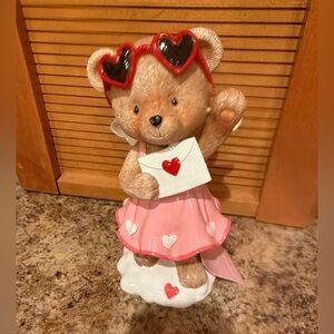 NWT TJ Maxx 2026 Martha Stewart Bear Figurine with Heart Glasses